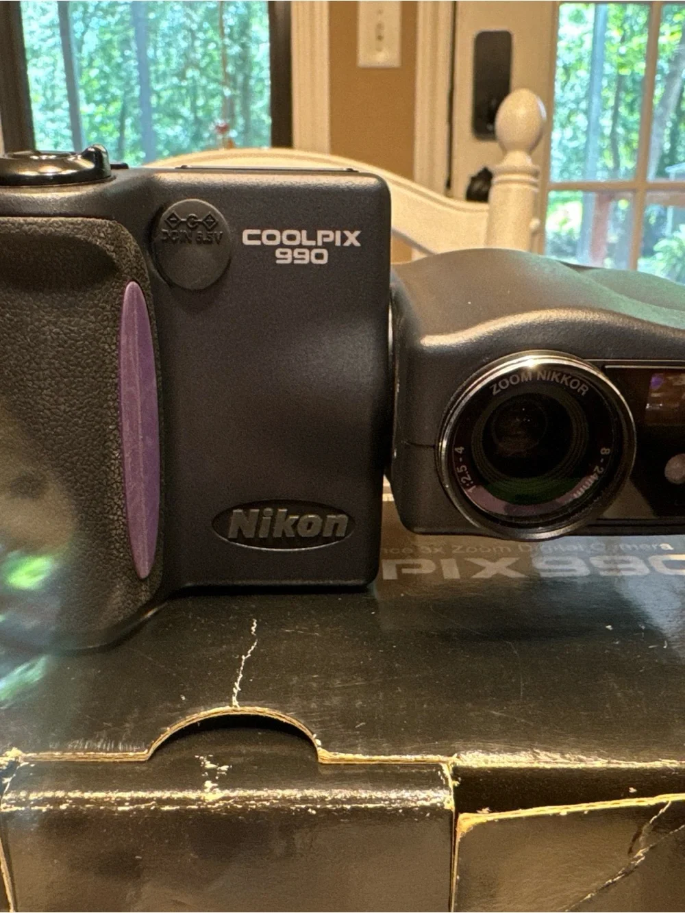 Nikon Coolpix 990 digital camera Tested